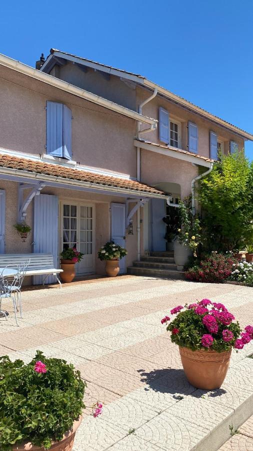 Domaine De La Provencale Bed & Breakfast Saint-Didier-de-la-Tour Eksteriør bilde