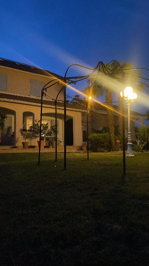 Domaine De La Provencale Bed & Breakfast Saint-Didier-de-la-Tour Eksteriør bilde